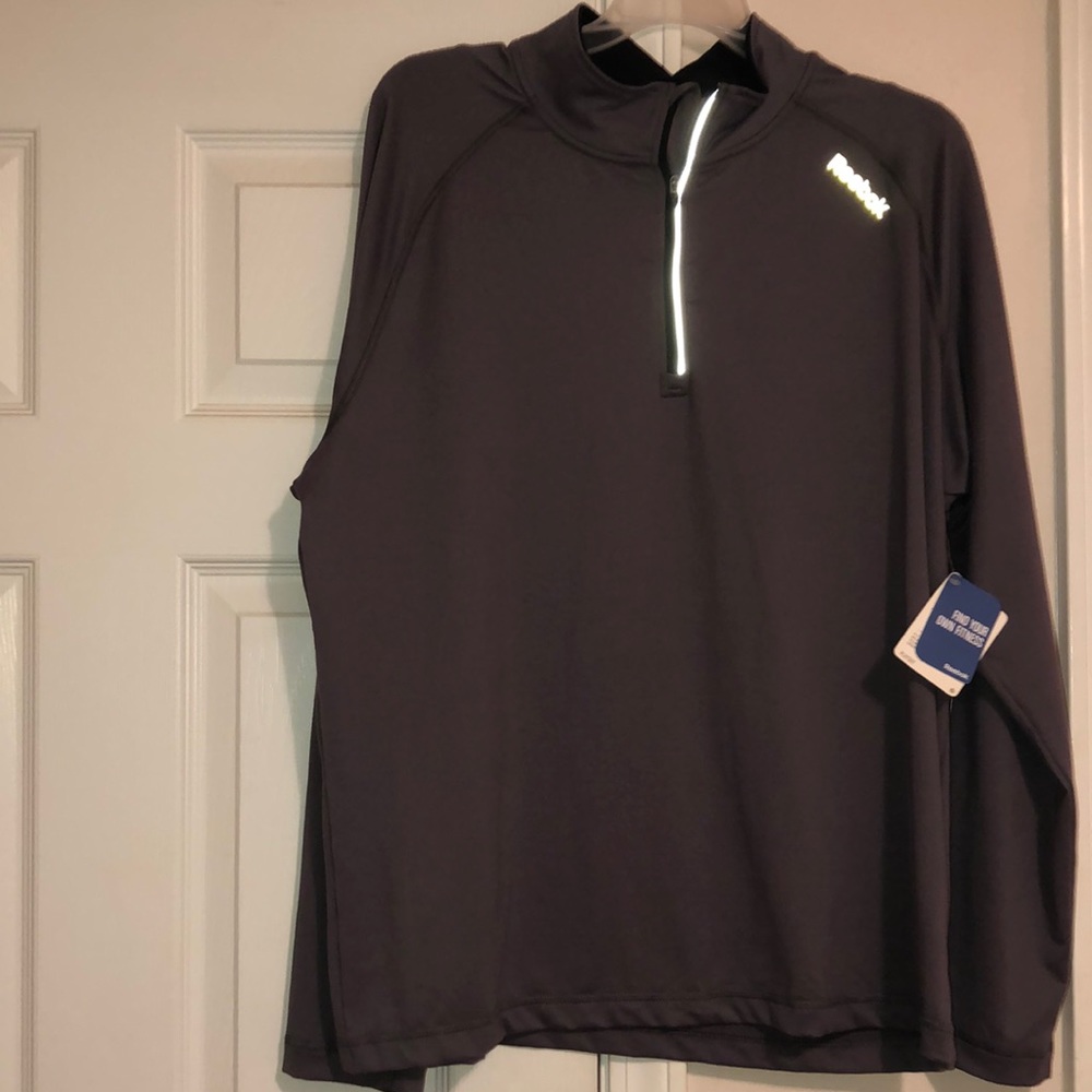 Reebok pullover